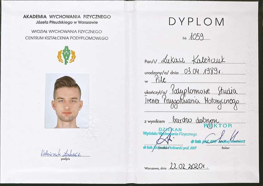 Skan dyplomu
